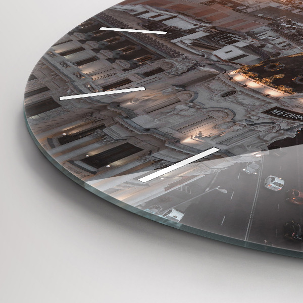 Okrúhle hodiny Mestá pri západe slnka