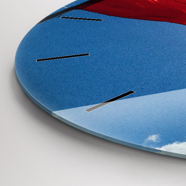 Okrúhle hodiny Poľská vlajka proti oblohe