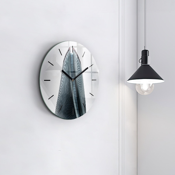 Okrúhle hodiny Mrakodrap v Miláne