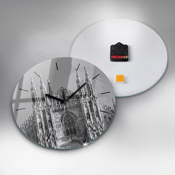 Okrúhle hodiny Katedrála Duomo di Milano