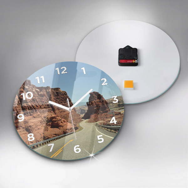 Okrúhle hodiny Route 66 v USA