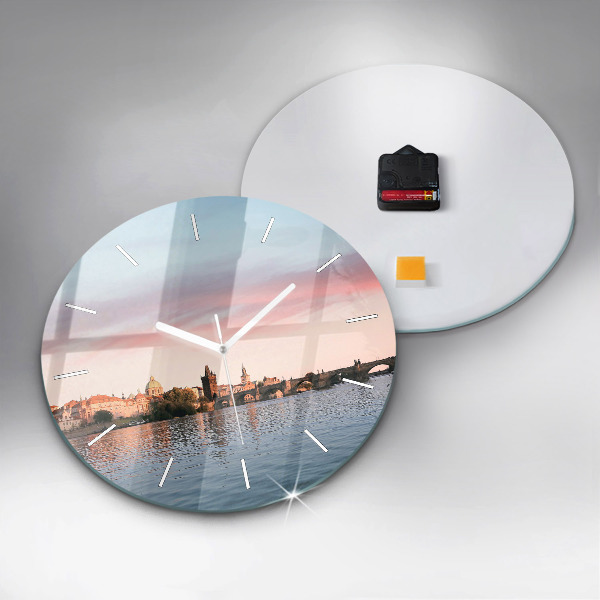 Okrúhle hodiny Karlov most v Prahe