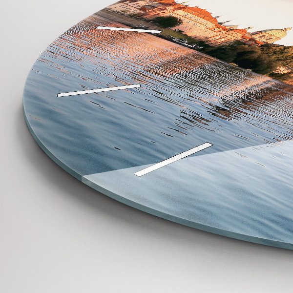 Okrúhle hodiny Karlov most v Prahe