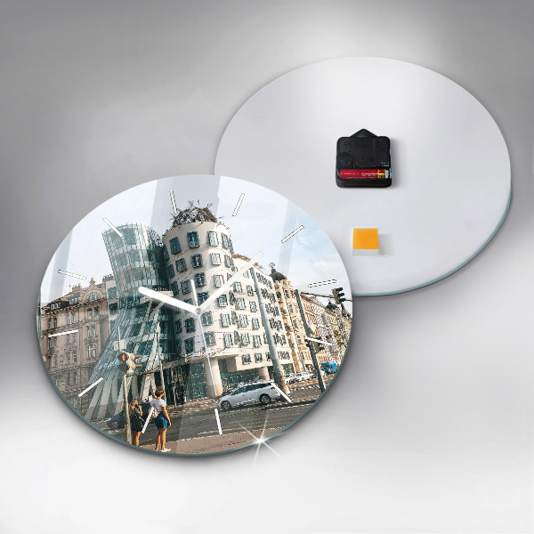 Okrúhle hodiny Tancujúci dom Praha