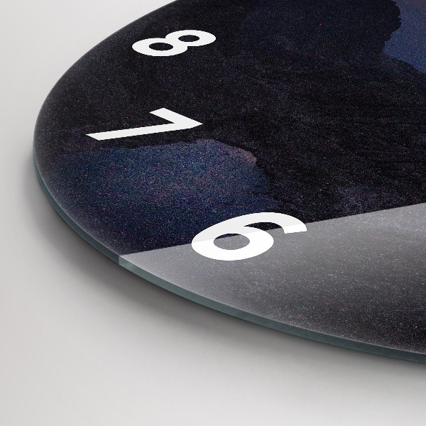 Okrúhle hodiny Hory pri západe slnka