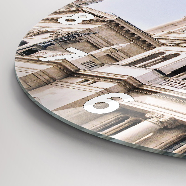 Okrúhle hodiny Bazilika sv Štefan