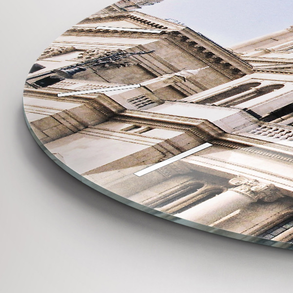 Okrúhle hodiny Bazilika sv Štefan