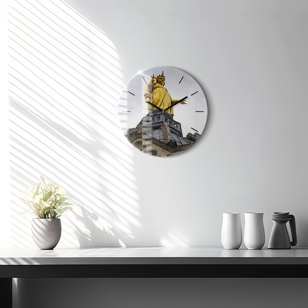 Okrúhle hodiny Socha Panny Márie v Lyone