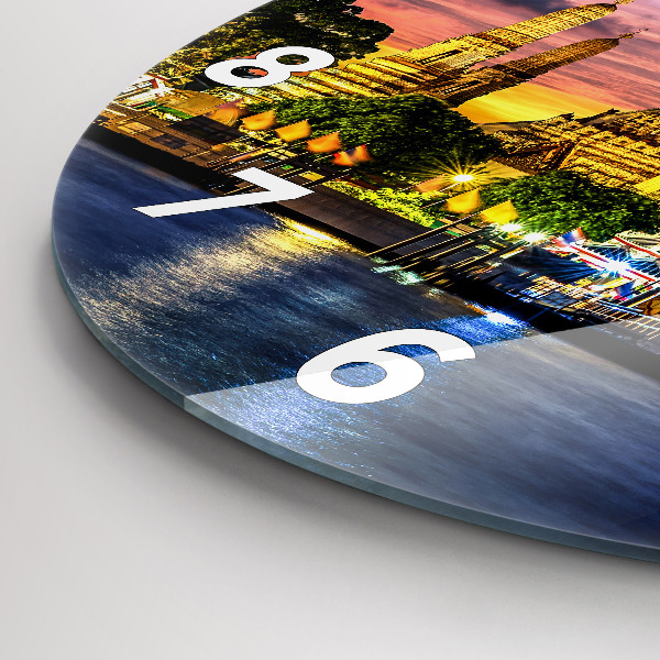 Okrúhle hodiny Chrám v Bangkoku