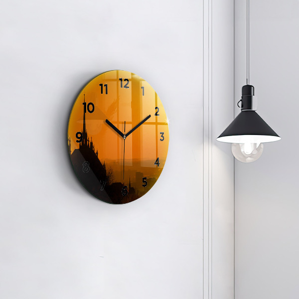 Okrúhle hodiny Pohľad na brnenskú katedrálu