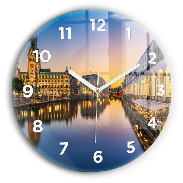 Okrúhle hodiny Hamburgská radnica
