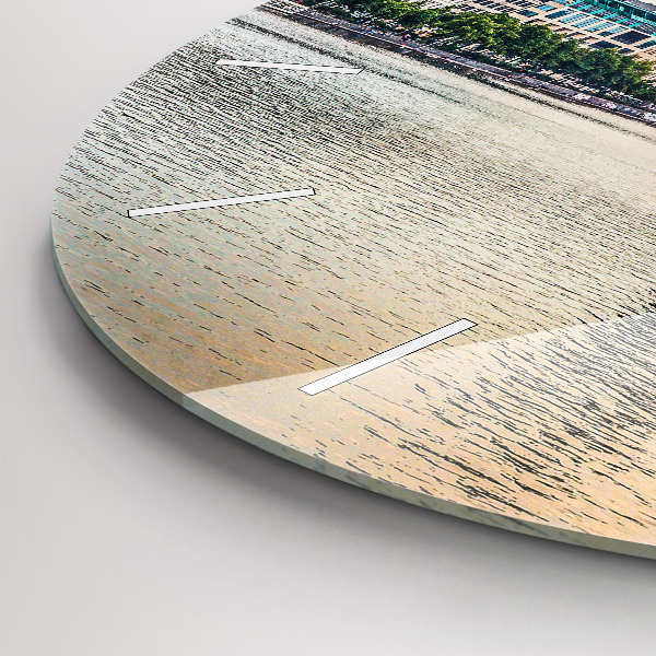 Okrúhle hodiny Binnenalster v Hamburgu