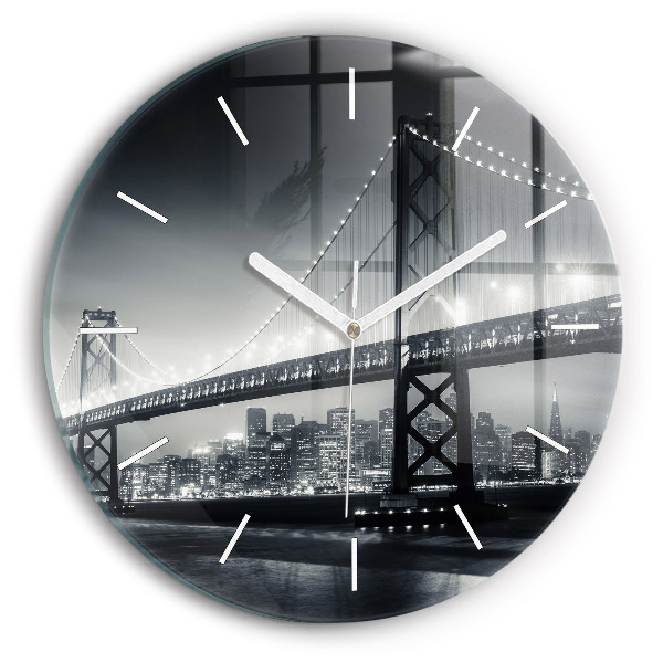 Okrúhle hodiny Most v nočnom San Franciscu