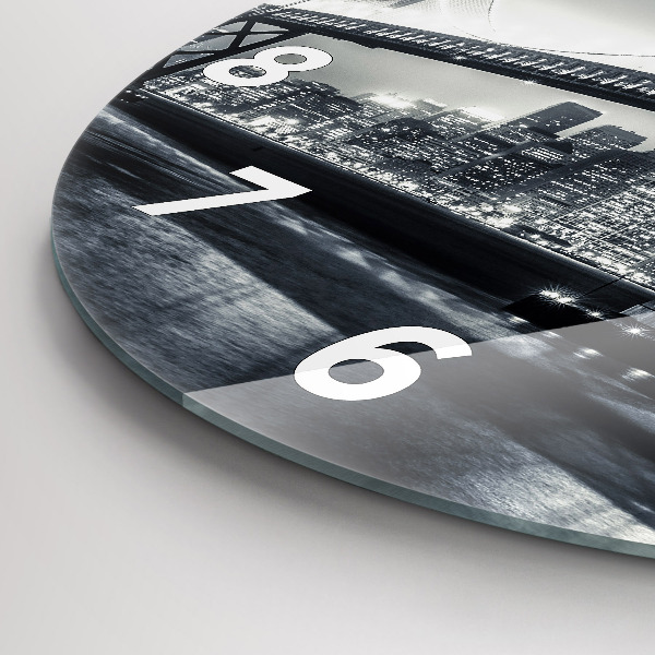 Okrúhle hodiny Most v nočnom San Franciscu