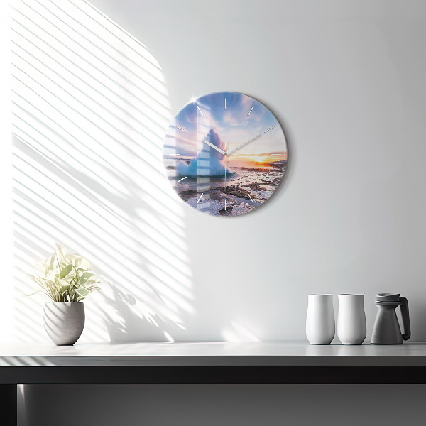 Okrúhle hodiny Gejzír na ostrove Island