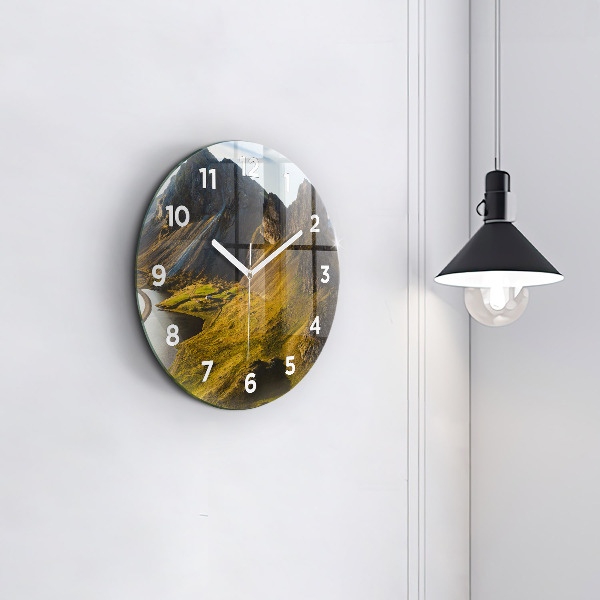 Okrúhle hodiny Cesta na Islande