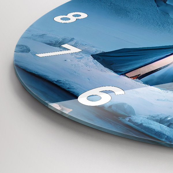 Okrúhle hodiny Stan v horách na Islande