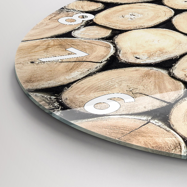 Okrúhle hodiny Odrežte pne stromov