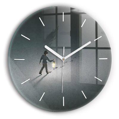 Okrúhle hodiny Tulák v tme