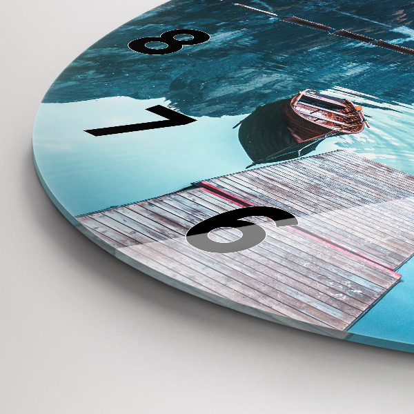 Okrúhle hodiny Lode na jazere