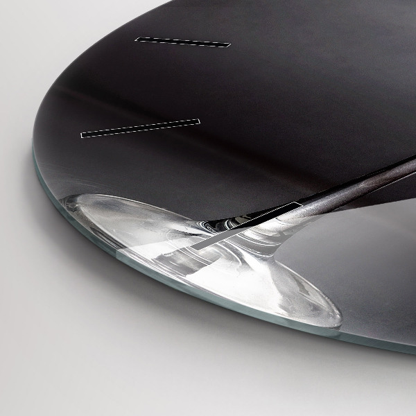 Okrúhle hodiny Pohár vína